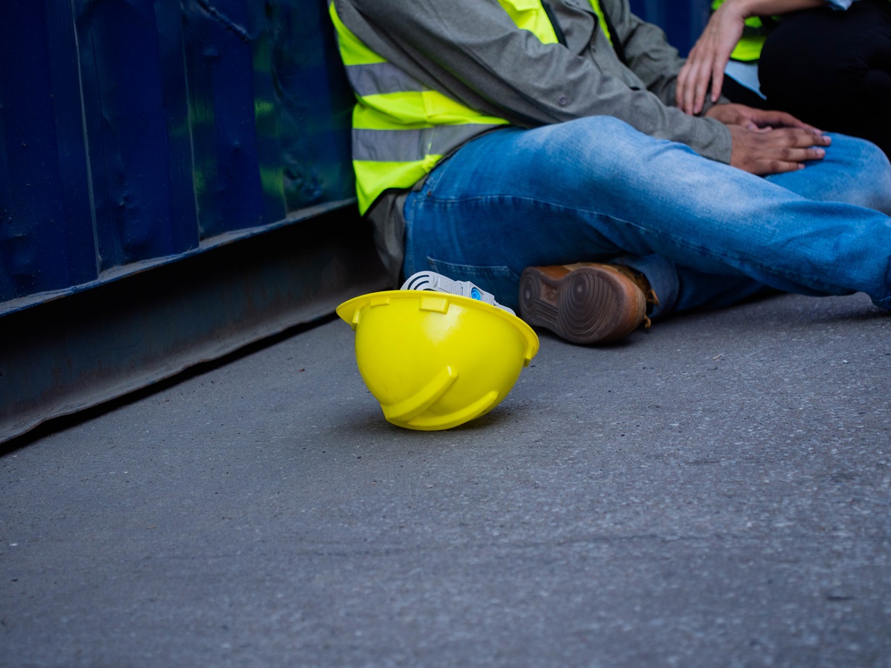 injured man